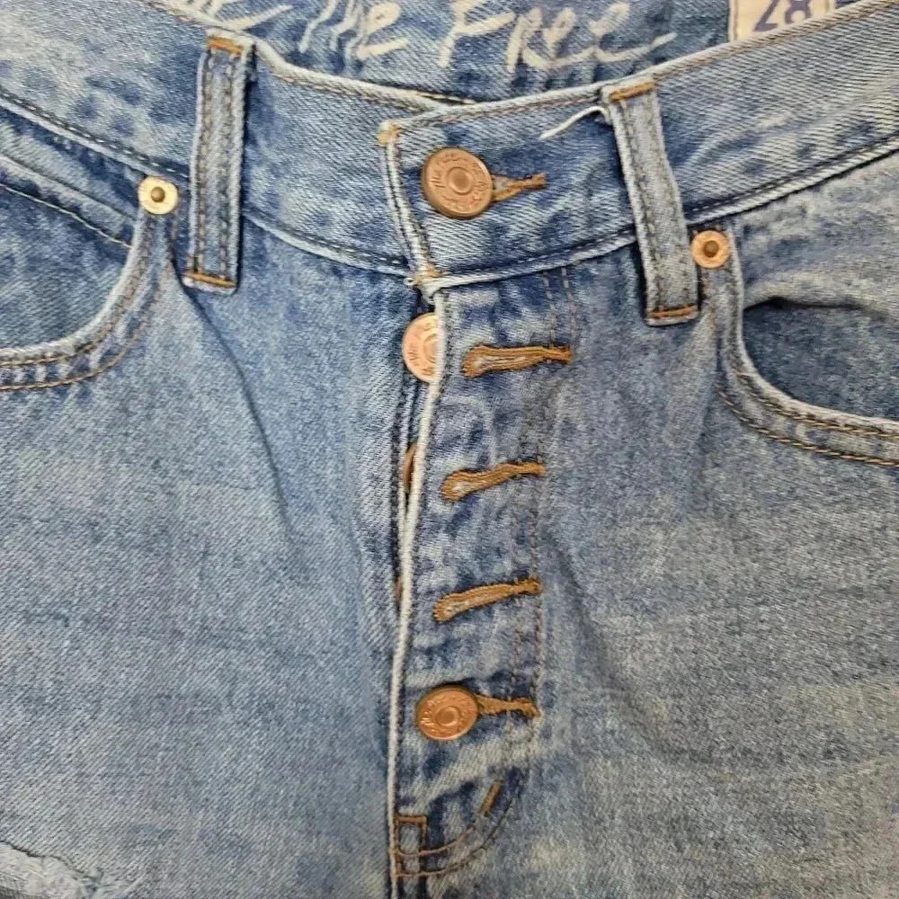 We the free super distress jeans - Picture 4 of 11